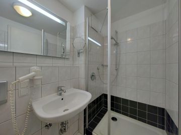 Badezimmer 01 7.jpg